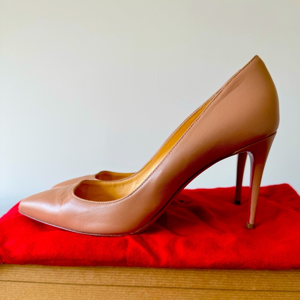 Christian Louboutin “Pigalle Follies 85 Nappa” Nude size 38
